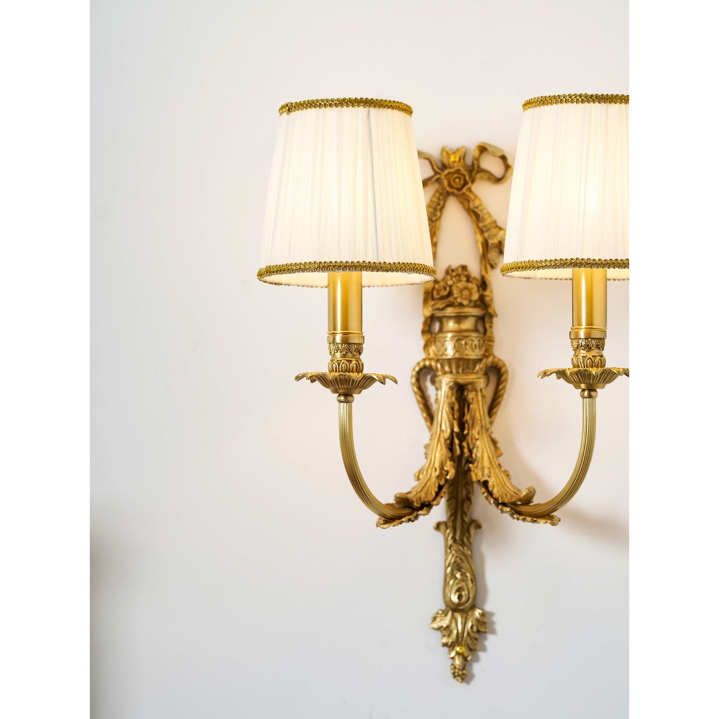 Claudine Wall Lamp